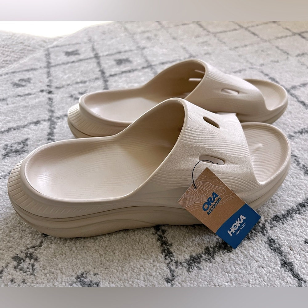 Hoka Ora Recovery Slides